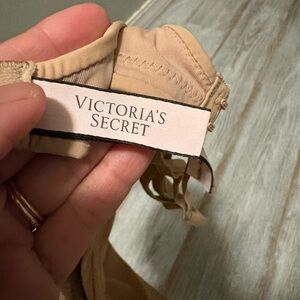Victoria's Secret Beige Bra